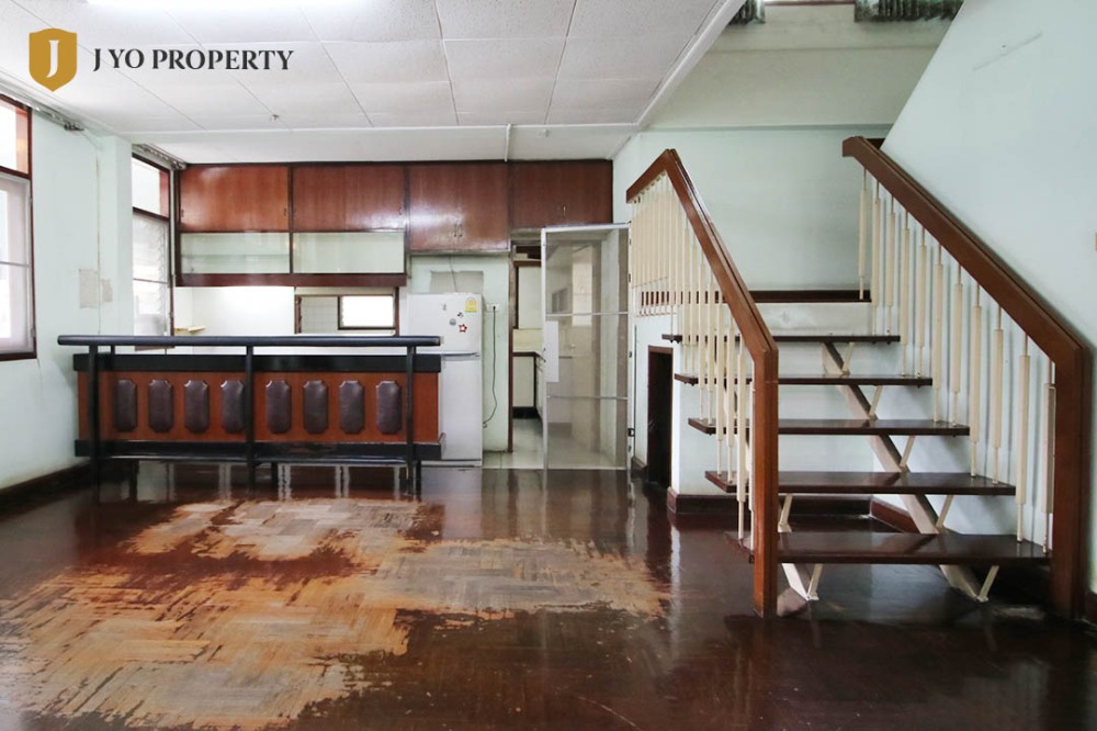 For RentHouseSukhumvit, Asoke, Thonglor : JY-HR299 - For Rent House 2 stories, Detached House, 500 sq.m, 10 Bed, 6 Bath