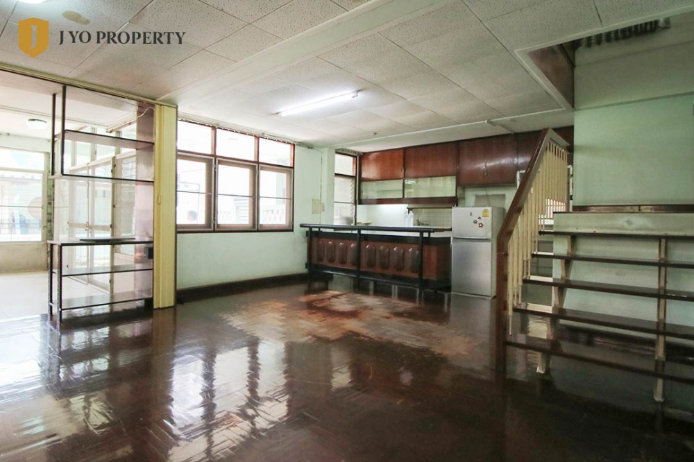 For RentHouseSukhumvit, Asoke, Thonglor : JY-HR299 - For Rent House 2 stories, Detached House, 500 sq.m, 10 Bed, 6 Bath