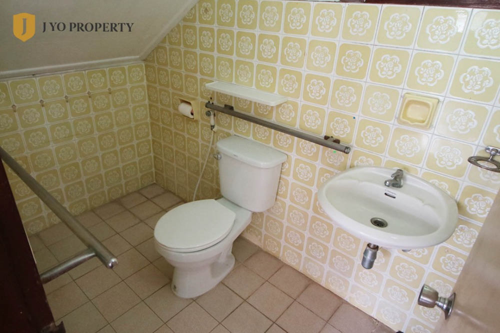 For RentHouseSukhumvit, Asoke, Thonglor : JY-HR299 - For Rent House 2 stories, Detached House, 500 sq.m, 10 Bed, 6 Bath