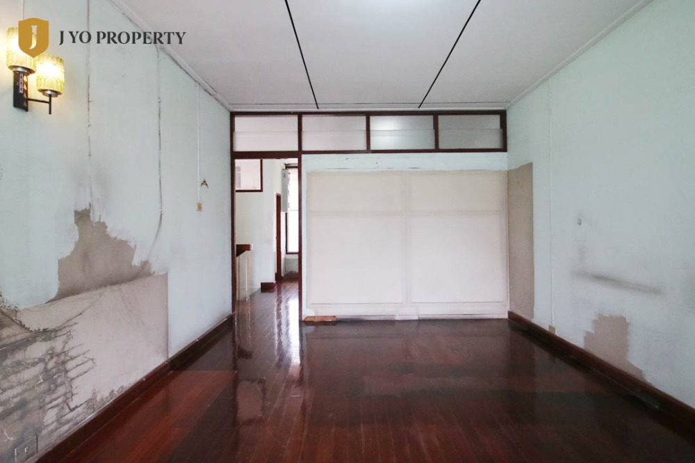 For RentHouseSukhumvit, Asoke, Thonglor : JY-HR299 - For Rent House 2 stories, Detached House, 500 sq.m, 10 Bed, 6 Bath