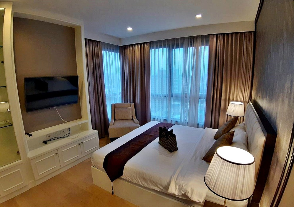 For RentCondoSukhumvit, Asoke, Thonglor : • 𝐑𝐄𝐍𝐓 • 𝐇𝐐 𝐓𝐡𝐨𝐧𝐠𝐥𝐨𝐫 • 𝟐 𝐁𝐞𝐝 + 𝐁𝐚𝐭𝐡𝐭𝐮𝐛 • 𝟕𝟓 𝐒𝐪𝐦. • 𝟔𝟓𝟎𝟎𝟎 • 𝐅𝐮𝐫𝐧𝐢𝐬𝐡𝐞𝐝 𝐋𝐢𝐧𝐞 𝐈𝐃 : 𝐕𝐚𝐬𝐬𝐢𝐥𝐲