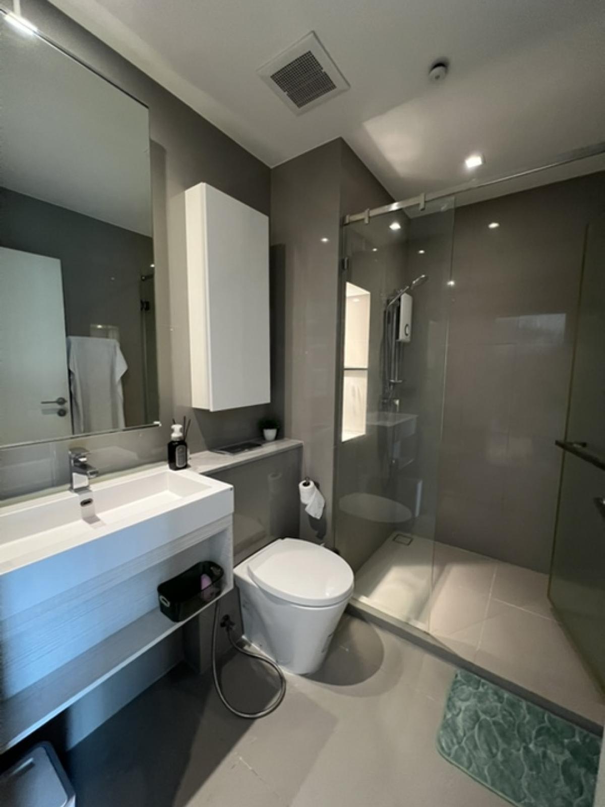 ให้เช่าคอนโดท่าพระ ตลาดพลู วุฒากาศ : 📌ready to move 15 May  📌Whizdom Station รัชดา-ท่าพระ 1 ห้องนอน ชั้น 27 ห้องใหม่ ใกล้ ฺBTS