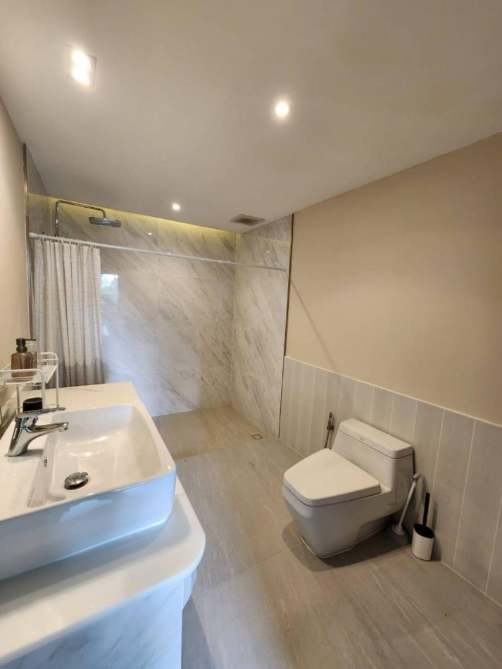 ให้เช่าโฮมออฟฟิศสุขุมวิท อโศก ทองหล่อ : ให้เช่า บ้าน-Home office สุขุมวิท 49 เพียง 1 นาที ถึง Fuji Supermarket