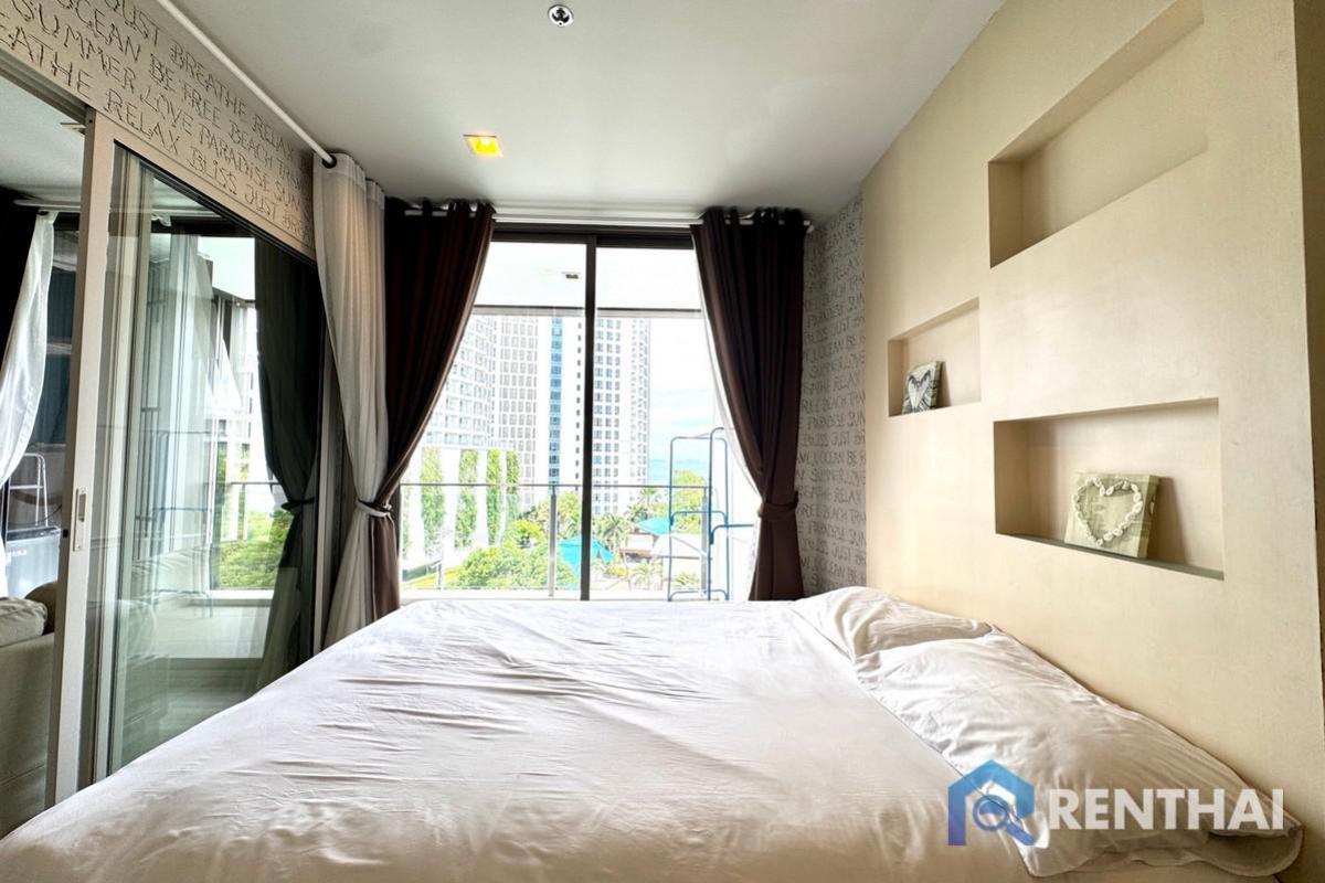 ขายคอนโดพัทยา บางแสน ชลบุรี สัตหีบ : ขายคอนโดติดทะเล ทำเลวงศ์อมาตย์ 1 ห้องนอน ขนาด 40 ตร.ม. ห้องตกแต่งสวยสไตล์เรียบหรู