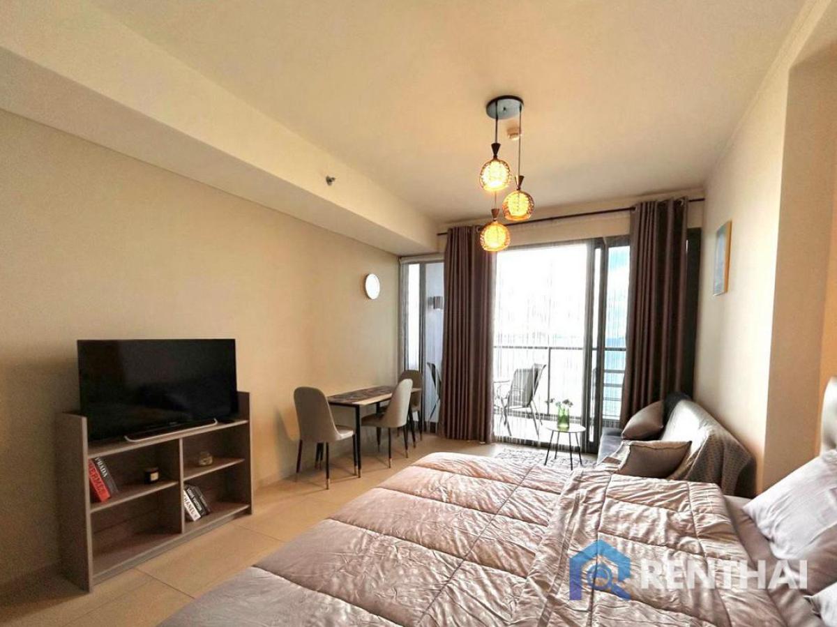 ขายคอนโดพัทยา บางแสน ชลบุรี สัตหีบ : สตูดิโอ คอนโด พร้อมเฟอร์นิเจอร์ Zire Wongamat