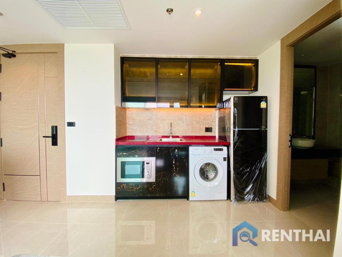 ขายคอนโดพัทยา บางแสน ชลบุรี สัตหีบ : 1 ห้องนอนสุดหรูThe Riviera Ocean Drive ชื่อต่างชาติ ขายเพียง 6.69 ลบ