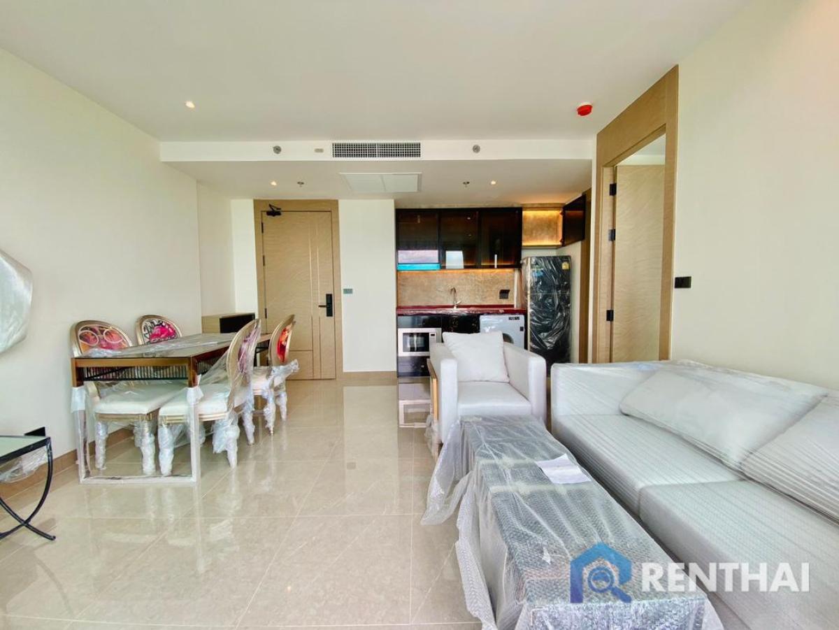 ขายคอนโดพัทยา บางแสน ชลบุรี สัตหีบ : 1 ห้องนอนสุดหรูThe Riviera Ocean Drive ชื่อต่างชาติ ขายเพียง 6.69 ลบ