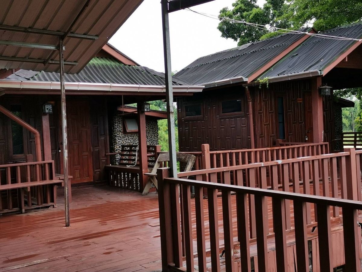 ขายที่ดินพัทยา บางแสน ชลบุรี สัตหีบ : ขายขาดทุน !! ที่ดินแถมบ้านเรือนไทย ไม้สัก สภาพดี เดิมเคยเปิดเป็นโฮมสเตย์และคาเฟ่   เนื้อที่ 7-3-70 ไร่ ต.หมอนนาง อ.พนัสนิคม จ.ชลบุรี