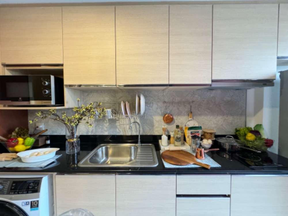 ขายคอนโดสาทร นราธิวาส : 🔥🔥 𝙁𝙊𝙍 𝙎𝘼𝙇𝙀 : 𝐓𝐡𝐞 𝐒𝐡𝐚𝐝𝐞 𝐒𝐚𝐭𝐡𝐨𝐧 𝟏 ,  𝟏 𝘽𝙚𝙙  𝟏 𝘽𝙖𝙩𝙝, 𝟑𝟔 𝐬𝐪.𝐦., 𝙋𝙧𝙞𝙘𝙚 𝟒 𝙈𝘽  ติดต่อคุณณัฐ 𝟎𝟗𝟓𝟗𝟒𝟏𝟓𝟗𝟗𝟗