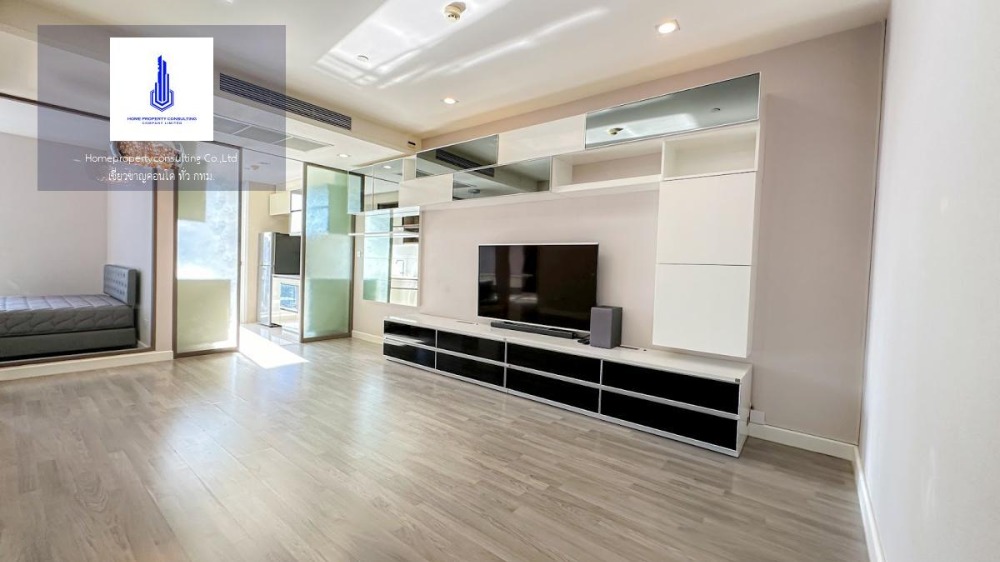 For RentCondoSathorn, Narathiwat : For rent at The room Sathorn - TanonPun Negotiate and More rooms Line ID: @Condo456 (with @) Tel.086 4397 008