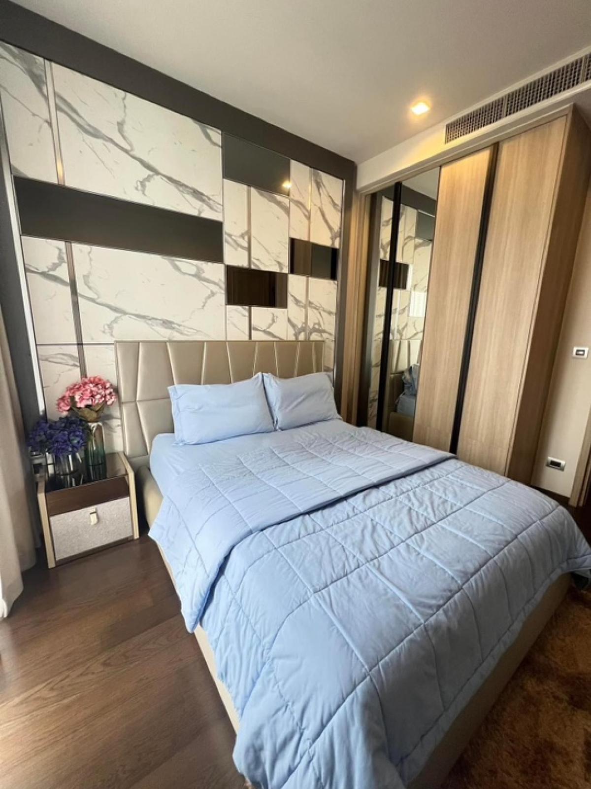For SaleCondoSukhumvit, Asoke, Thonglor : 📢👇Sell corner unit with tenant til  8/9/2026 at XXXIX By Sansiri, one of the luxurious most wanted place to live or invest as it located in Em district and very close to BTS