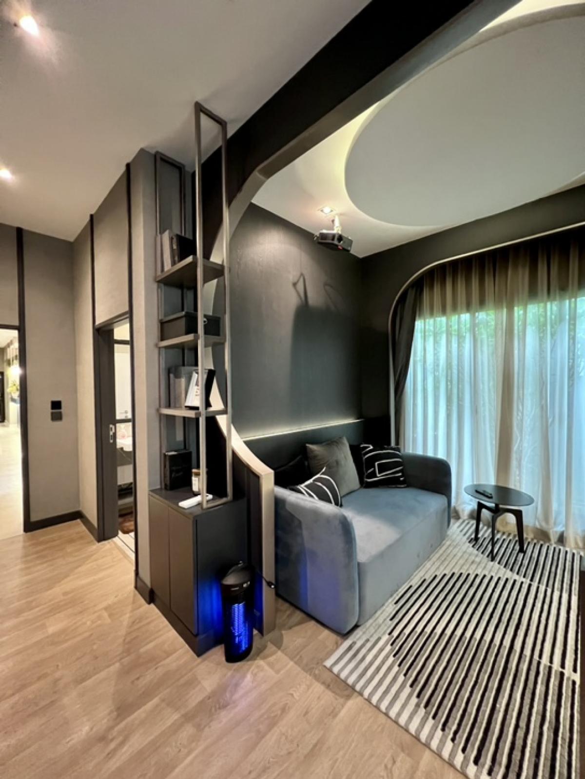 บ้านบางนา แบริ่ง ลาซาล : ให้เช่าบ้าน Grand Bangkok Boulevard Sukhumvit Srinakarin 400,000บาท 4ห้องนอน 5ห้องน้ำ พื้นที่ใช้สอย510ตรม สุขุมวิท107(ซอยแบริ่ง31/1) ใกล้ ไบเทค บางนา สุขุมวิท BTSแบริ่ง centralบางนา bangkokpatanaschool โรงเรียนนานาชาติ