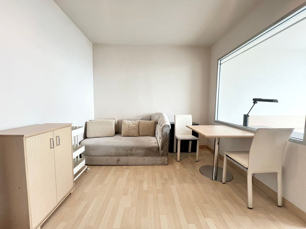 For RentCondoRatchadapisek, Huaikwang, Suttisan : 💥Urgent‼️‼️ Available for rent, very good price, Rhythm Ratchada, 1 bedroom, 1 bathroom, 46 sq m., MRT Ratchadaphisek, high floor