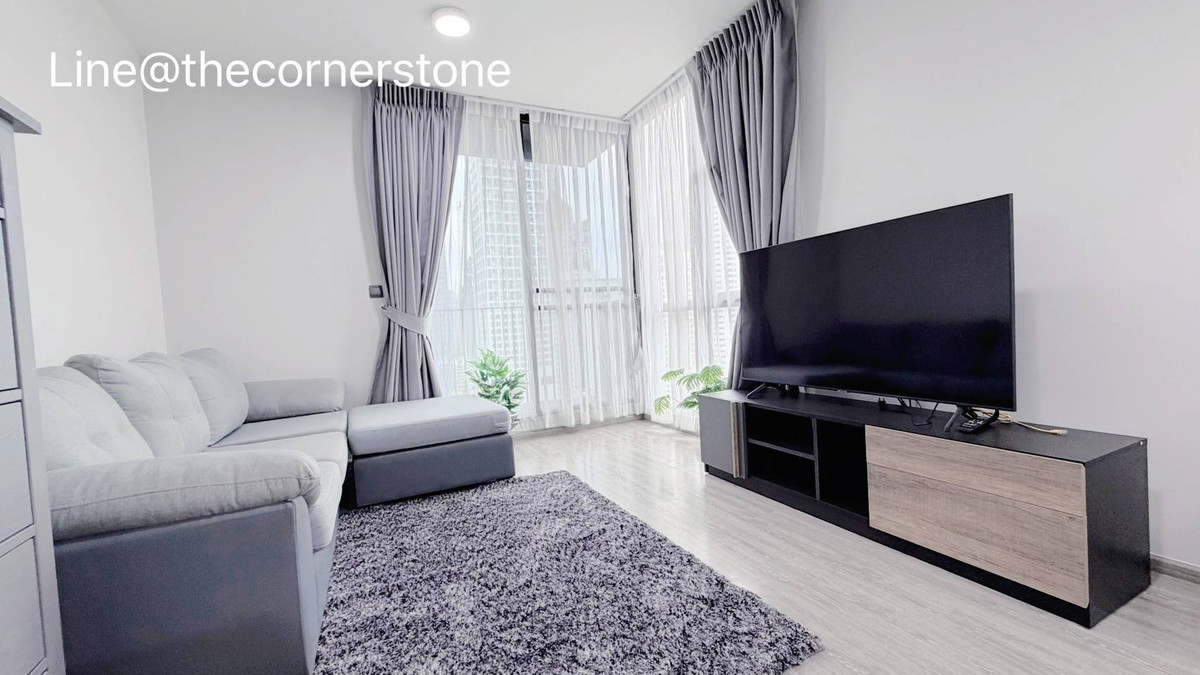 Special price ✨ 𝐑𝐡𝐲𝐭𝐡𝐦 𝐄𝐤𝐤𝐚𝐦𝐚𝐢 ✨ 🔹 Beautiful room, large room, complete furniture and electrical appliances, ready to move in 🔹 Near BTS Ekkamai Loading...