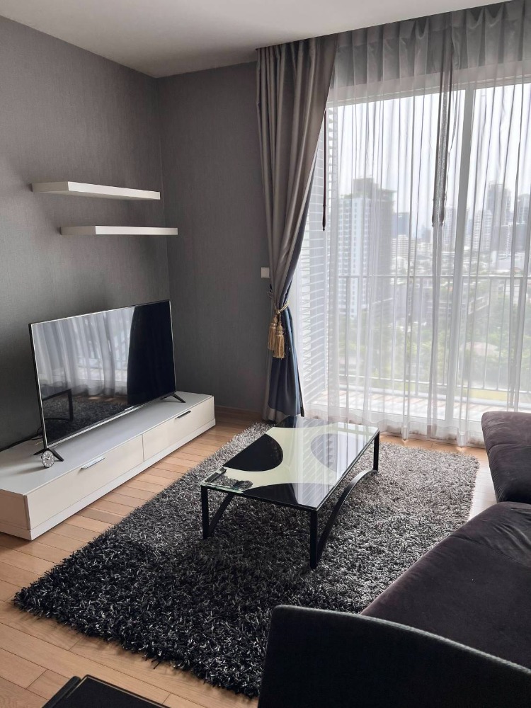 For RentCondoSukhumvit, Asoke, Thonglor : High floor, beautiful view, for rent, 1 bedroom, 1 bathroom, Siri at Sukhumvit Condo