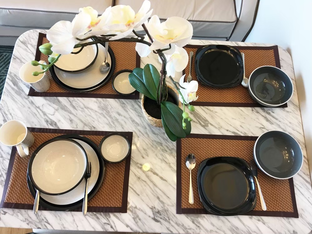 ให้เช่าคอนโดสาทร นราธิวาส : ชั้นสูง เเต่งบิ้วอินเฟอร์นิเจอร์สวย เช่า 1 ห้องนอน 1 ห้องน้ำ โนเบิล รีโว สีลม