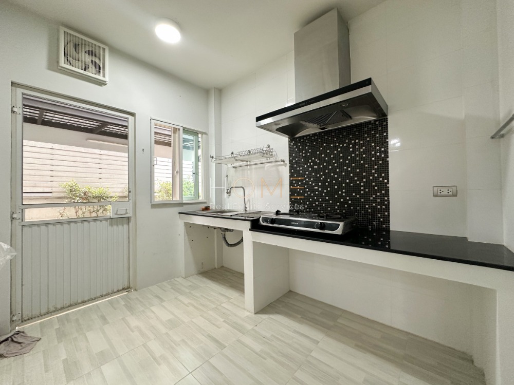 ขายบ้านนนทบุรี บางใหญ่ บางบัวทอง : แปลงหน้าสวน 4 ห้องนอน สภาพใหม่ ✨ เซนโทร ราชพฤกษ์ / 4 ห้องนอน (ขาย), Centro Ratchapruek / 4 Bedrooms (SALE) BALL118