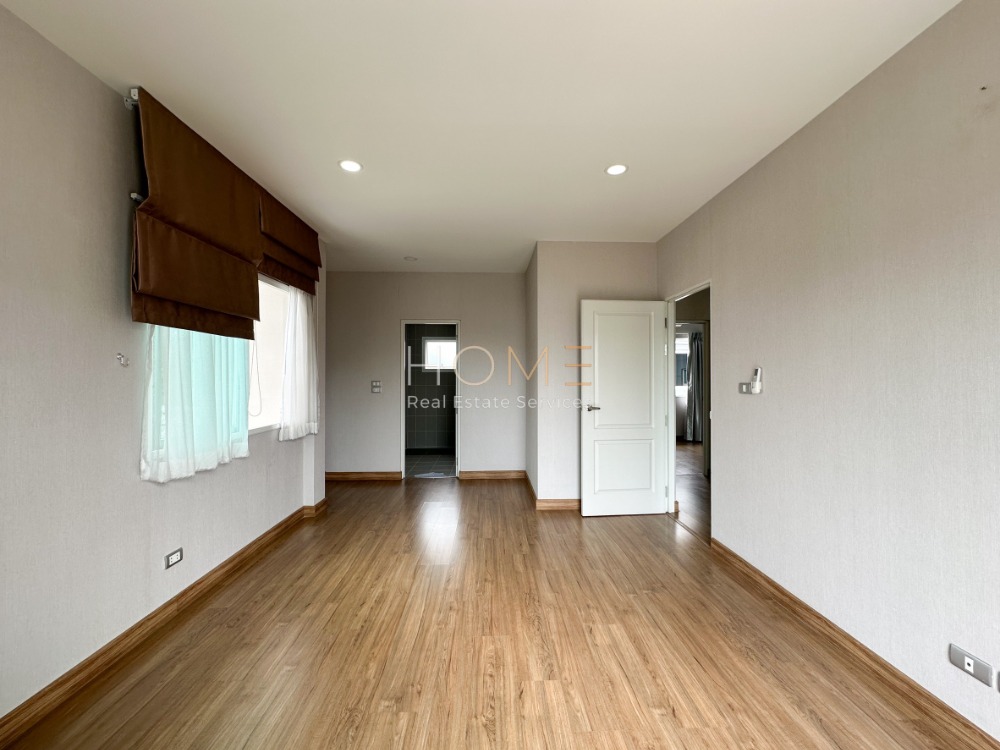 ขายบ้านนนทบุรี บางใหญ่ บางบัวทอง : แปลงหน้าสวน 4 ห้องนอน สภาพใหม่ ✨ เซนโทร ราชพฤกษ์ / 4 ห้องนอน (ขาย), Centro Ratchapruek / 4 Bedrooms (SALE) BALL118