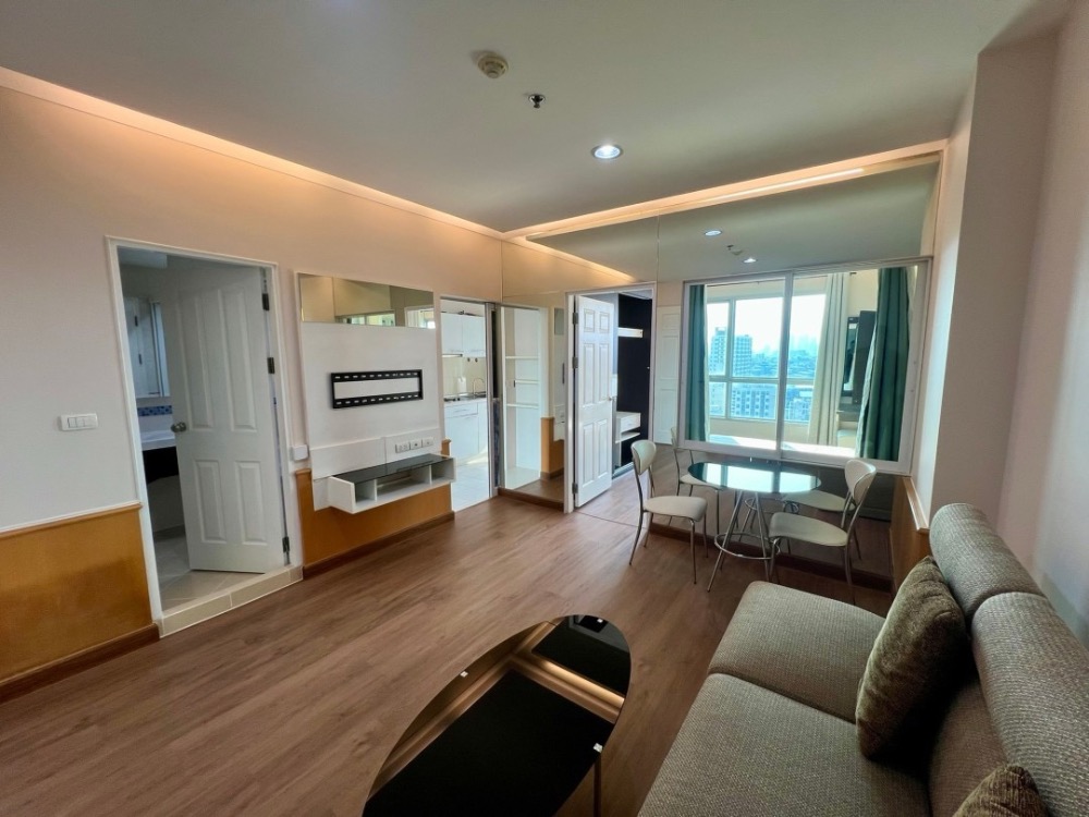 For RentCondoRatchadapisek, Huaikwang, Suttisan : For rent Life @ Ratchada-Huai Khwang Life @ Ratchada-Huai Khwang 1 bedroom 1 bathroom (newly decorated) Ready to move in