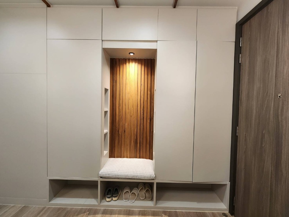 For RentCondoSathorn, Narathiwat : • 𝐑𝐄𝐍𝐓 • 𝐑𝐡𝐲𝐭𝐡𝐦 𝐂𝐡𝐚𝐫𝐨𝐞𝐧𝐊𝐫𝐮𝐧𝐠 • 𝟑 𝐁𝐞𝐝 • 𝟏𝟑𝟒 𝐒𝐪𝐦. • 𝟏𝟑𝟎𝟎𝟎𝟎 •  𝐉𝐮𝐬𝐭 𝐃𝐞𝐜𝐨𝐫𝐚𝐭𝐞𝐝  𝐑𝐢𝐯𝐞𝐫 𝐕𝐢𝐞𝐰 𝐋𝐢𝐧𝐞 𝐈𝐃 : 𝐕𝐚𝐬𝐬𝐢𝐥𝐲