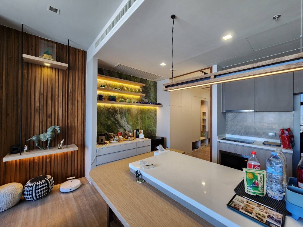 For RentCondoSathorn, Narathiwat : • 𝐑𝐄𝐍𝐓 • 𝐑𝐡𝐲𝐭𝐡𝐦 𝐂𝐡𝐚𝐫𝐨𝐞𝐧𝐊𝐫𝐮𝐧𝐠 • 𝟑 𝐁𝐞𝐝 • 𝟏𝟑𝟒 𝐒𝐪𝐦. • 𝟏𝟑𝟎𝟎𝟎𝟎 •  𝐉𝐮𝐬𝐭 𝐃𝐞𝐜𝐨𝐫𝐚𝐭𝐞𝐝  𝐑𝐢𝐯𝐞𝐫 𝐕𝐢𝐞𝐰 𝐋𝐢𝐧𝐞 𝐈𝐃 : 𝐕𝐚𝐬𝐬𝐢𝐥𝐲