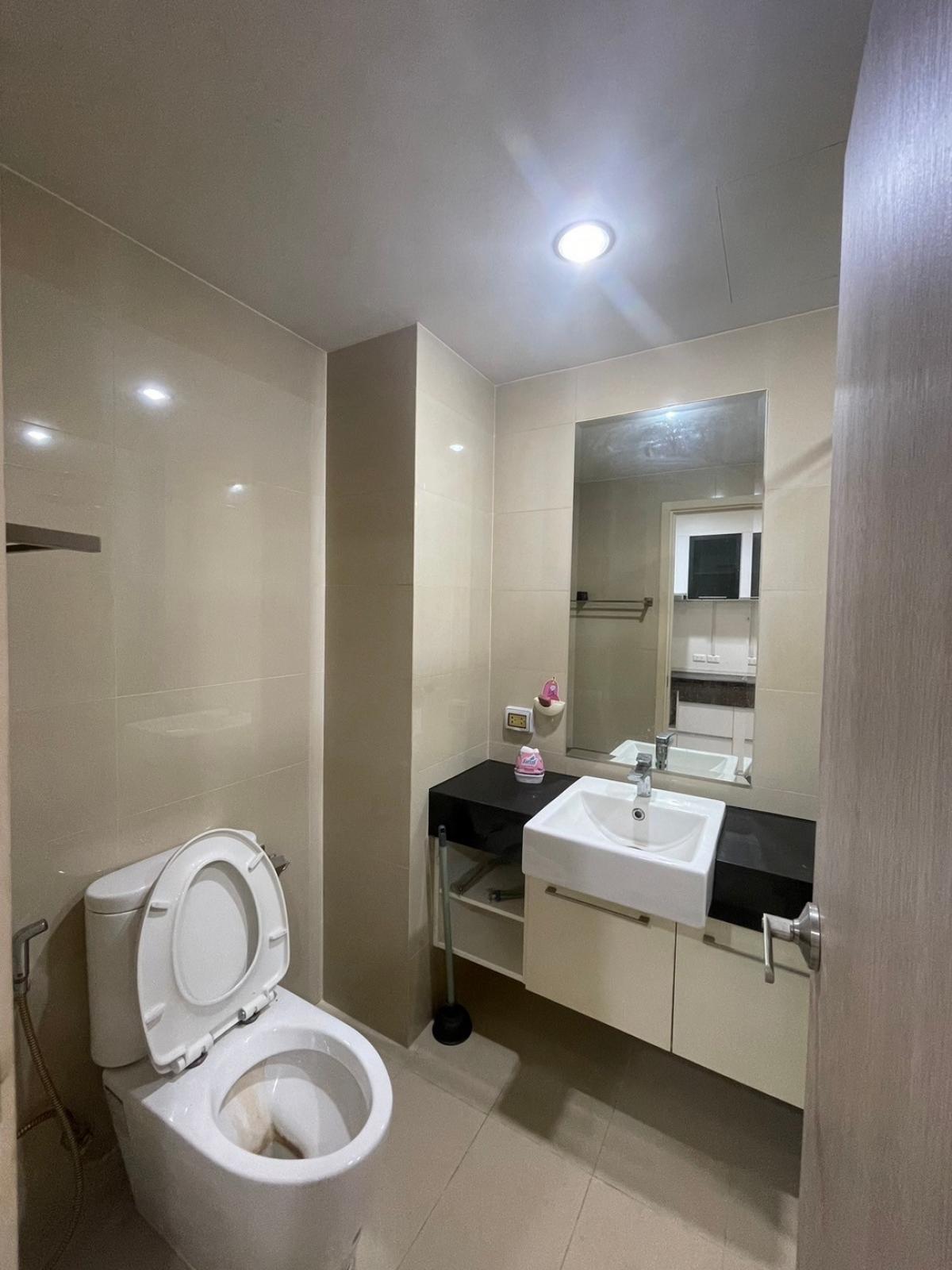 ให้เช่าคอนโดสาทร นราธิวาส : ให้เช่า ศุภาลัยไลท์ รัชดา นราธิวาส สาธรขนาด 35 ตรม. ใกล้สีลม สาธร