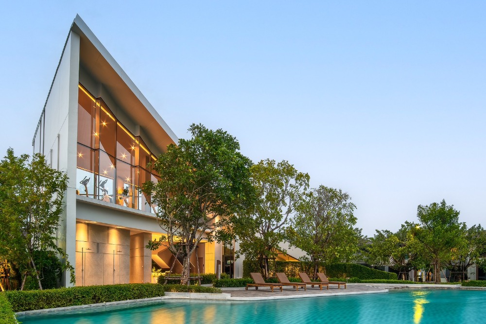 ขายบ้านลาดกระบัง สุวรรณภูมิ : 𝗦𝗔𝗥𝗔𝗡𝗦𝗜𝗥𝗜 𝗦𝗥𝗜𝗩𝗔𝗥𝗘𝗘 มาเเต่ตัว พร้อมอยู่ลดแบบจัดเต็ม❗️เริ่ม 𝟴.𝟭𝟵 ล้าน* แต่งครบยกหลัง 𝗙𝘂𝗹𝗹𝘆 𝗙𝘂𝗿𝗻𝗶𝘀𝗵𝗲𝗱 𝟯ห้องนอน𝟯ห้องน้ำ📱𝟬𝟴𝟭-𝟵𝟴𝟯-𝟲𝟲𝟮𝟱