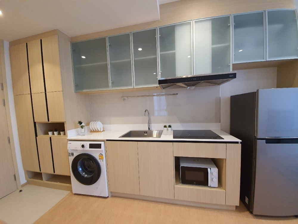 ให้เช่าคอนโดสุขุมวิท อโศก ทองหล่อ : Maru Ekkamai pet friendly two bedroom for rent