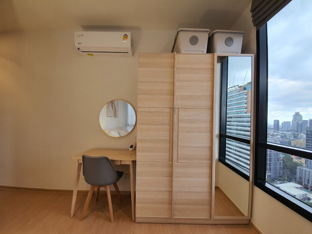 ให้เช่าคอนโดสุขุมวิท อโศก ทองหล่อ : Maru Ekkamai pet friendly two bedroom for rent