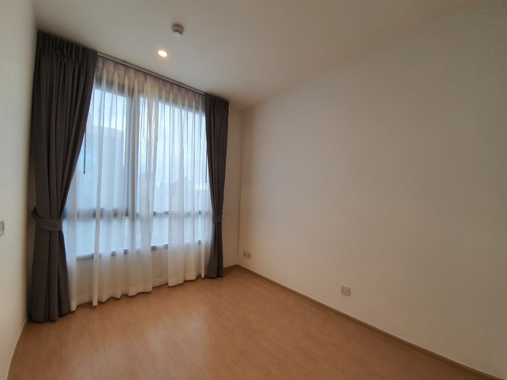 ให้เช่าคอนโดสุขุมวิท อโศก ทองหล่อ : Maru Ekkamai pet friendly two bedroom for rent