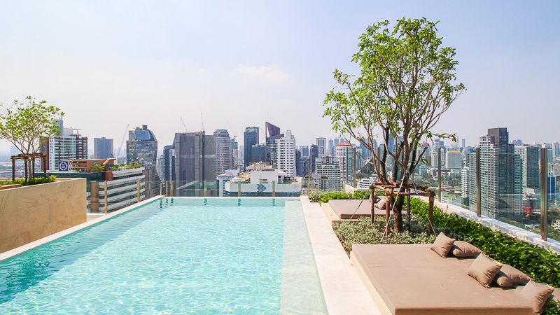 ให้เช่าคอนโดสุขุมวิท อโศก ทองหล่อ : Maru Ekkamai pet friendly two bedroom for rent