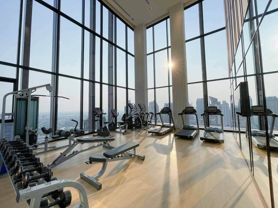 ให้เช่าคอนโดสุขุมวิท อโศก ทองหล่อ : Maru Ekkamai pet friendly two bedroom for rent