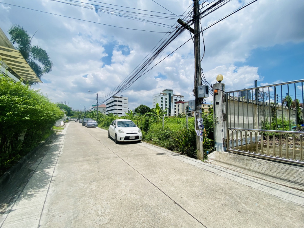 For SaleLandBang Sue, Wong Sawang, Tao Pun : Land for sale, Soi Chotiwat, Saphan 99, Prachachuen Road, size 2 rai 2 ngan, near the BTS