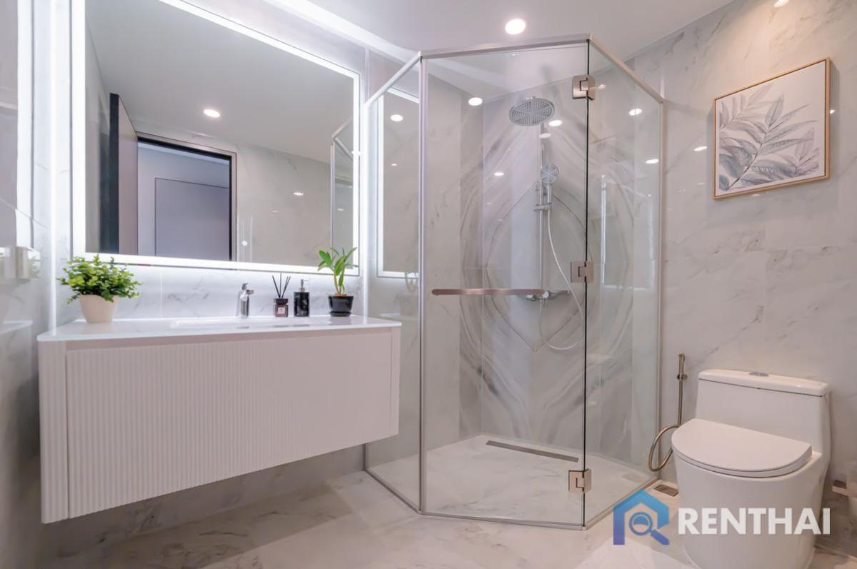 ขายคอนโดพัทยา บางแสน ชลบุรี สัตหีบ : ราคาพรีเซลล์! คอนโดหรู 2 ห้องนอนพร้อมวิวทะเลจอมเทียน