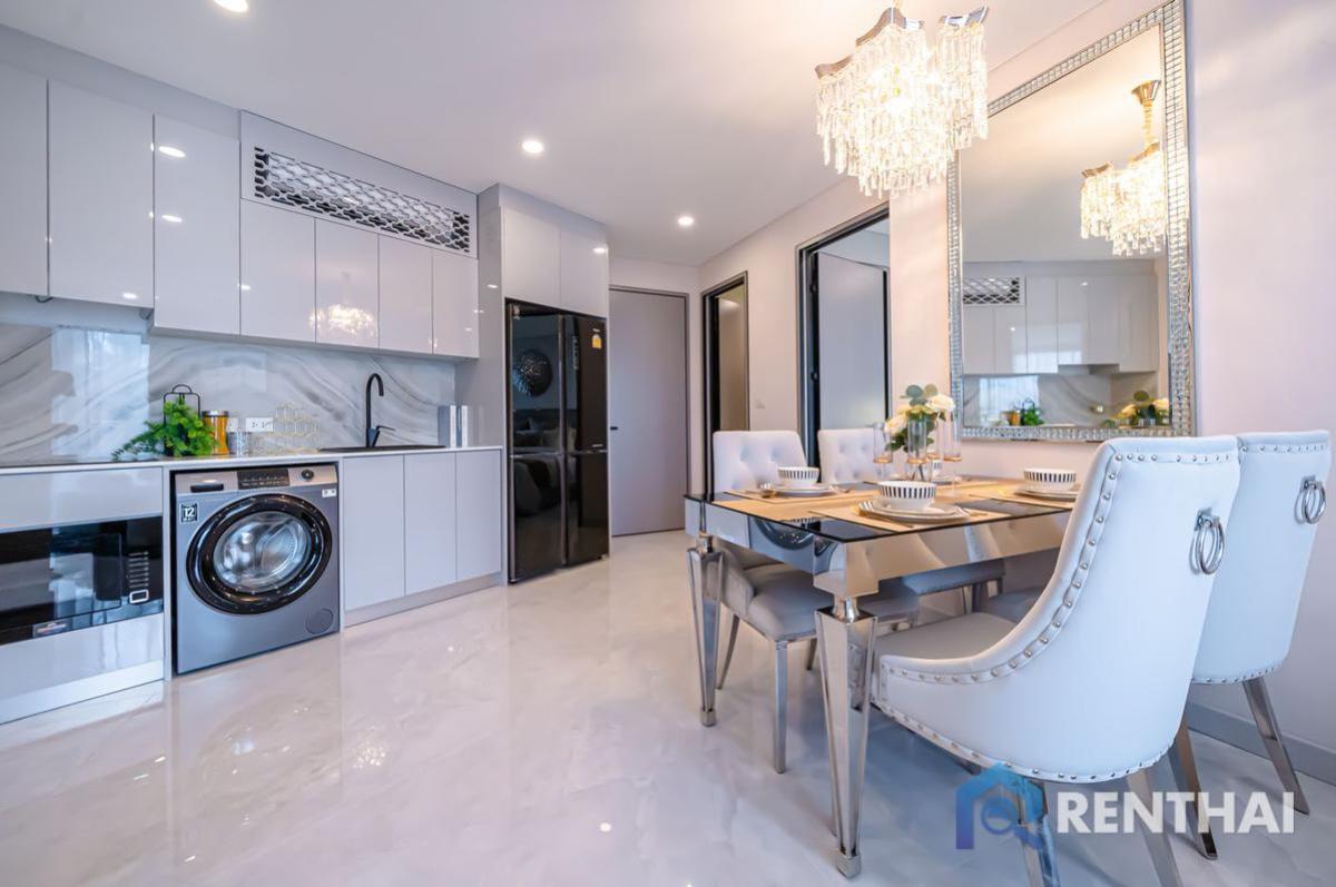 ขายคอนโดพัทยา บางแสน ชลบุรี สัตหีบ : ราคาพรีเซลล์! คอนโดหรู 2 ห้องนอนพร้อมวิวทะเลจอมเทียน