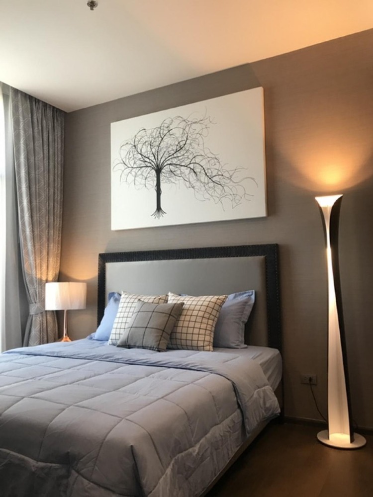 For RentCondoSathorn, Narathiwat : For rent ✨ The Diplomat Sathorn ✨ complete furniture and electrical appliances, near BTS Surasak.