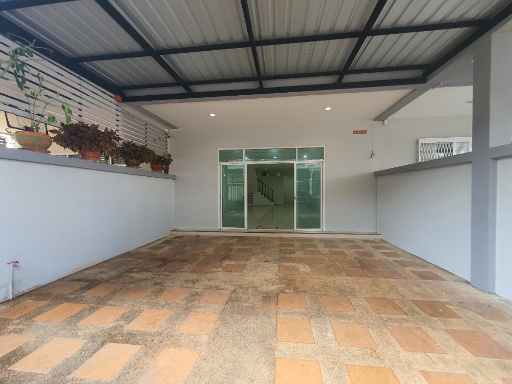 For SaleTownhomeRama3 (Riverside),Satupadit : S-THRS101 Townhouse for sale, Rama 3 Soi 41, 4 floors, 34.50 sq m., 500 sq m., 4 bedrooms, 4 bathrooms, 16.995 million, 064-959-8900