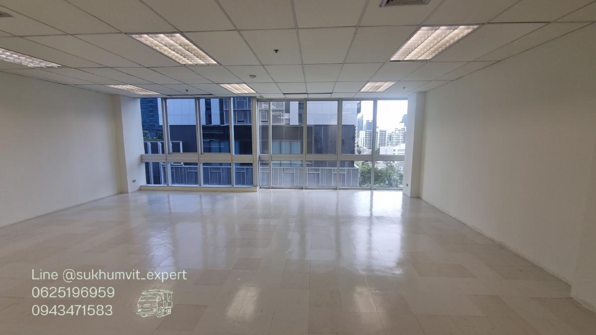 ให้เช่าสำนักงานสุขุมวิท อโศก ทองหล่อ : ทองหล่อ ให้เช่าออฟฟิศโลเคชั่นดี 61.42 ตารางเมตร เป็นระบบแอร์ส่วนรวม ห้องน้ำใช้กับส่วนกลาง เหมาะเปิดกิจการ โรงเรียนสอนพิเศษ คลินิก