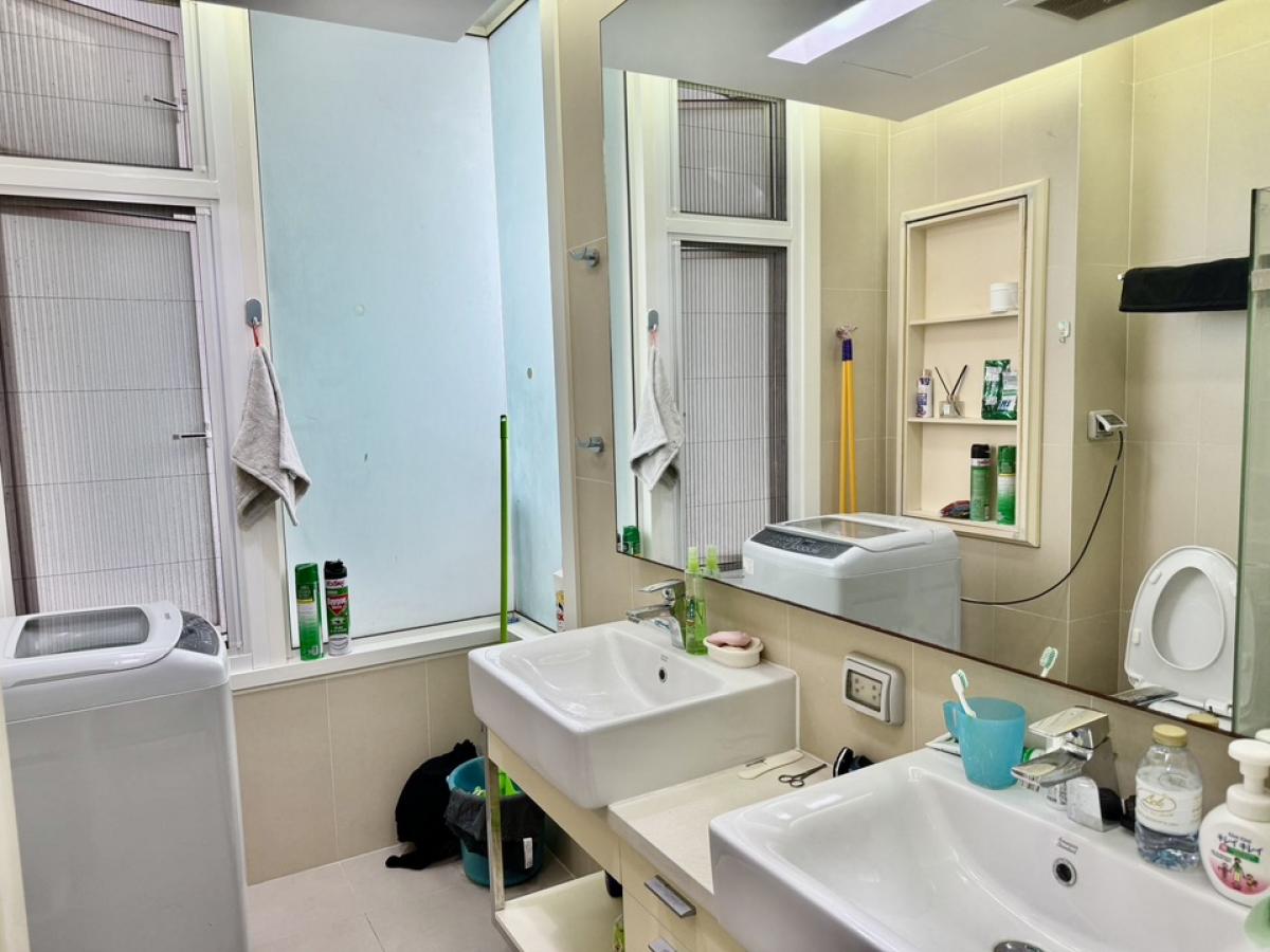 ขายคอนโดสุขุมวิท อโศก ทองหล่อ : ขาย 1 นอน 60 ตรม. Siri Residence ใจกลางสุขุมวิท ใกล้ห้าง Emporium