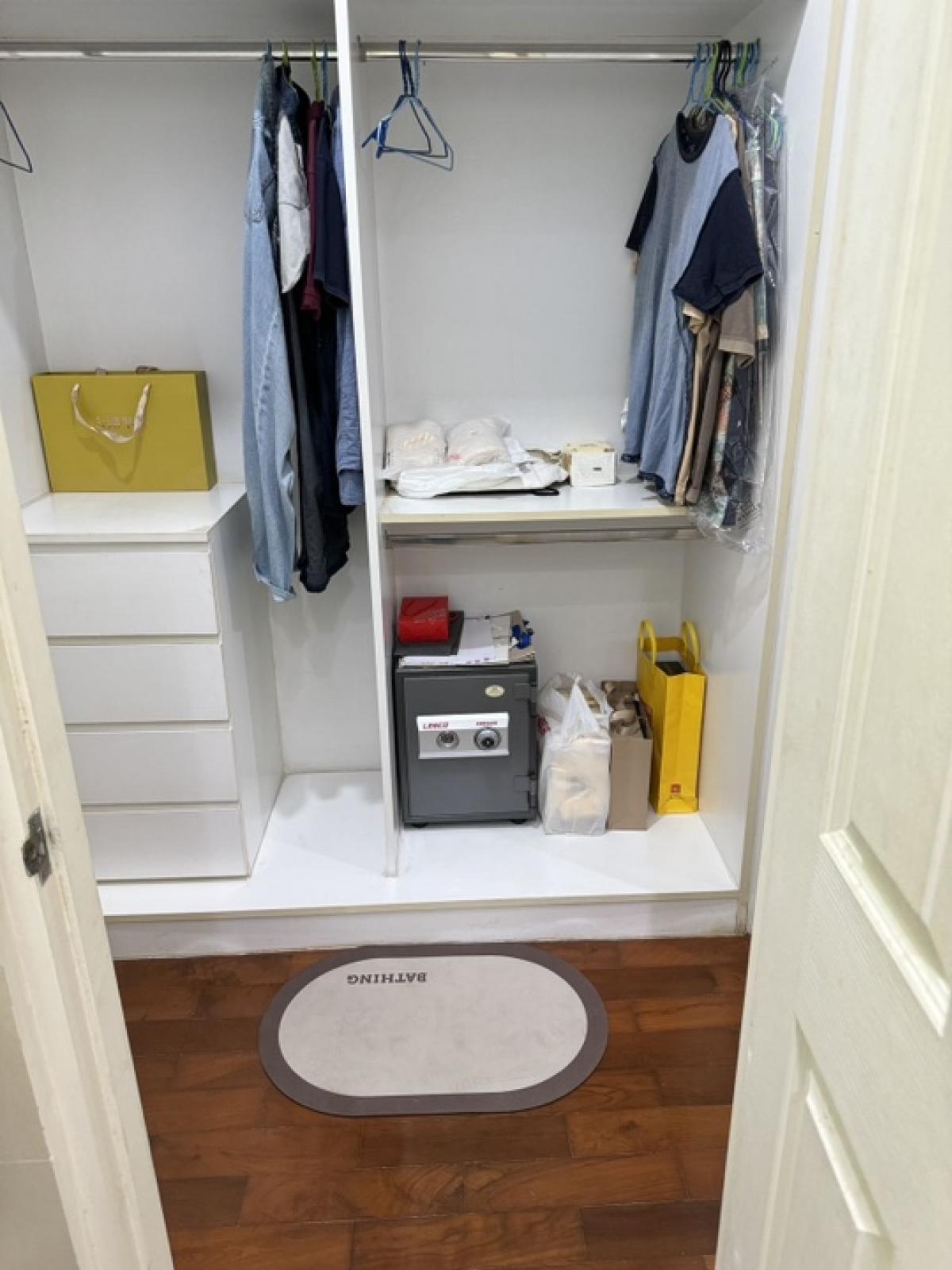 ขายคอนโดสุขุมวิท อโศก ทองหล่อ : ขาย 1 นอน 60 ตรม. Siri Residence ใจกลางสุขุมวิท ใกล้ห้าง Emporium