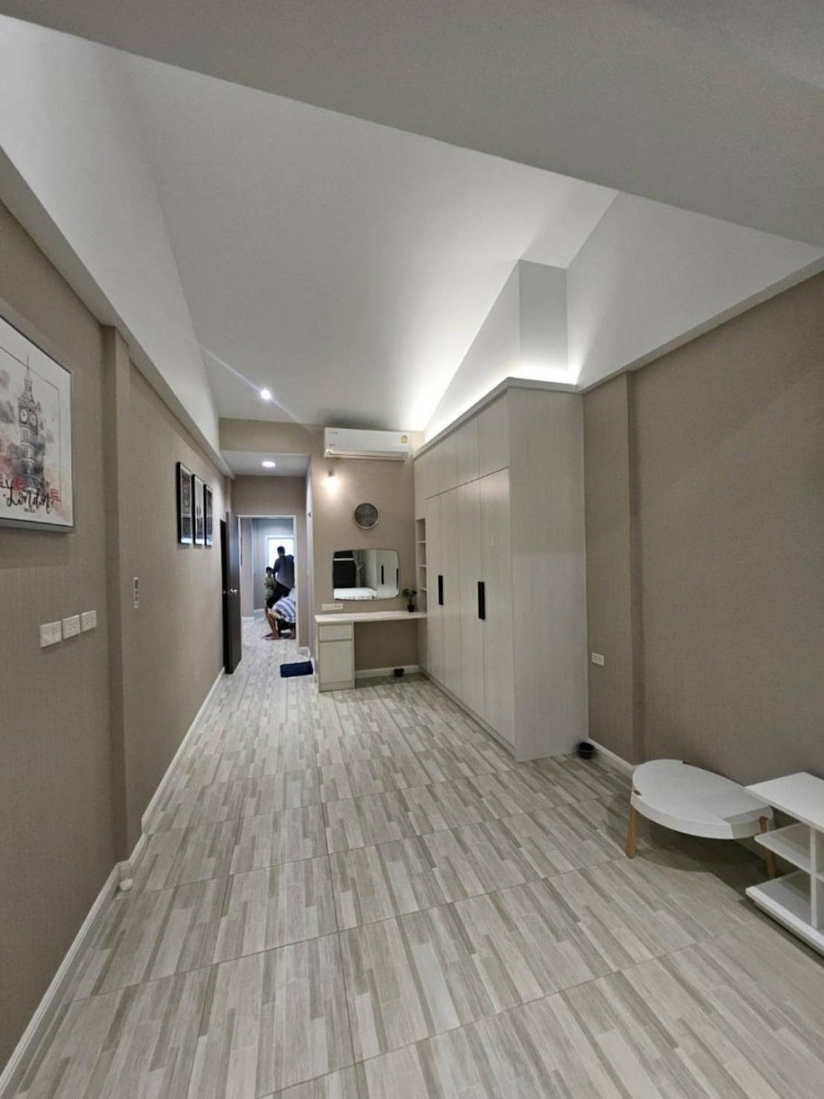 ให้เช่าทาวน์โฮมนวมินทร์ รามอินทรา : ให้เช่าทาวน์โฮม ใกล้ ฟู้ดแลนด์ นวมินทร์ เพียง 3 นาที