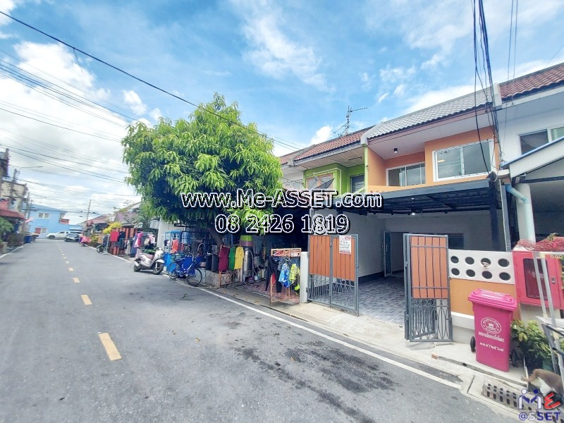 ขายทาวน์โฮมนนทบุรี บางใหญ่ บางบัวทอง : ขายทาวน์เฮ้าส์รีโนเวทใหม่ ย่าน บางใหญ่ บางรักพัฒนา เสาธงหิน บางบัวทอง เซ็นทรัลเวสเกต : ม.รัตนาธิเบศร์ : 2 ชั้น 16 ตร.วา : CODE NN-91349
