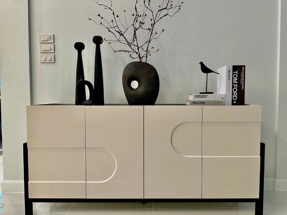 For RentHouseLadkrabang, Suwannaphum Airport : P-2592 Urgent for rent! Perfect Masterpiece Sukhumvit 77, beautiful house, fully furnished, ready to move in, large house with swimming pool in the house.