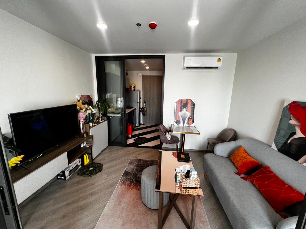 ขายคอนโดวิภาวดี ดอนเมือง หลักสี่ : S-TBSM101 ขาย คอนโด เดอะ เบส สะพานใหม่ ชั้น12 วิวเมือง 34.34ตรม. 1นอน 1น้ำ 3.3 ล้าน 064-959-8900