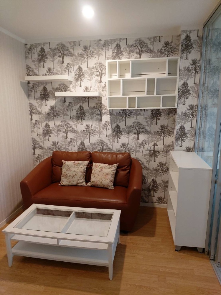 For RentCondoPattanakan, Srinakarin : For rent, near Airport Link Hua Mak, Lumpini Place Srinakarin - Huamak Station, 4th floor, price 10,000 baht, urgent reservation