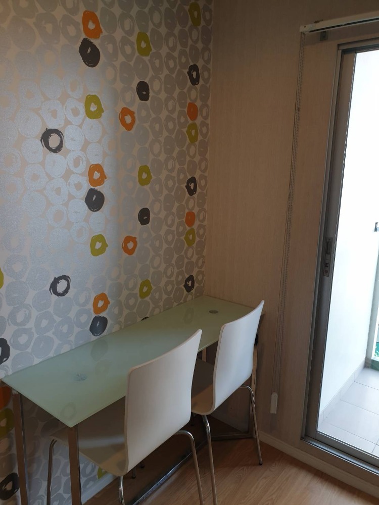 For RentCondoPattanakan, Srinakarin : For rent, near Airport Link Hua Mak, Lumpini Place Srinakarin - Huamak Station, 4th floor, price 10,000 baht, urgent reservation