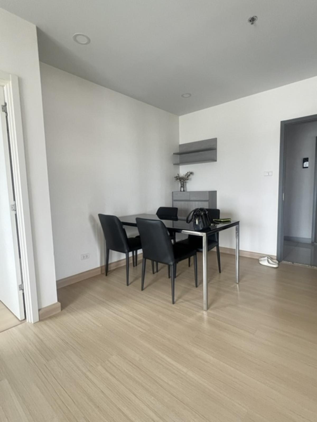 ให้เช่าคอนโดสมุทรปราการ สำโรง : 🔹🔷‼️FOR Rent ‼️🔷🔹Condo Supalai Veranda Sukumvit 117 ให้เช่าคอนโด ศุภาลัย เวอเรนด้า สุขุมวิท 117 #BTSphuchao #ศุภาลัยเวอเรนด้าสุขุมวิท117 #supalaiverandasukhumvit117  #ปู่เจ้า#sukhumvit #Samrong #บีทีเอสปู่เจ้า #toyotasamrong 🚫 Minimum 1 year contract 🚫 No