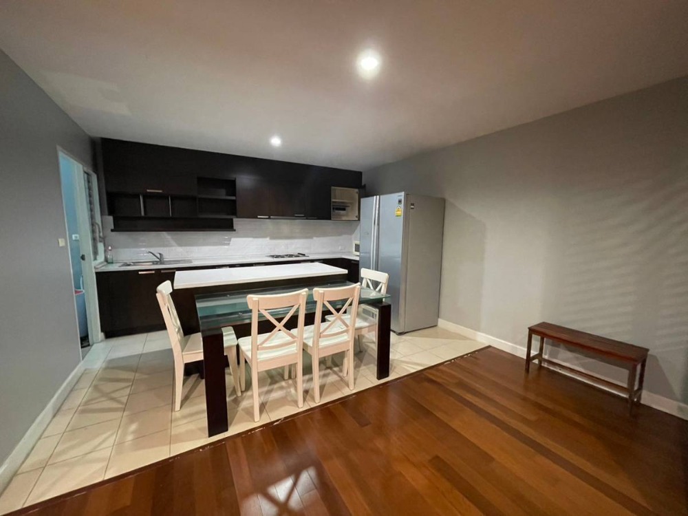 For SaleCondoSathorn, Narathiwat : ( UL2409074 ) Tel/Line 096-2479369, FOR SELL !!! BELLE PARK RESIDENCE, 2 bedrooms, 2 bathrooms, Size 94.27 SQ.M., Nice room, good price !!!✨