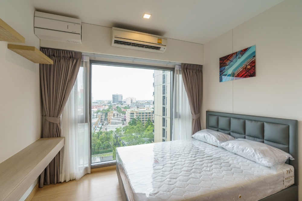 ให้เช่าคอนโดอ่อนนุช อุดมสุข : (For Rent) 𝐖𝐡𝐢𝐳𝐝𝐨𝐦 𝐂𝐨𝐧𝐧𝐞𝐜𝐭 𝐒𝐮𝐤𝐡𝐮𝐦𝐯𝐢𝐭 𝟏 ห้องนอน วิวสวน 🌳 ติด 𝐓𝐫𝐮𝐞 𝐃𝐢𝐠𝐢𝐭𝐚𝐥 𝐏𝐚𝐫𝐤 ✨ 🔥Rental 16,500.- /Month🔥