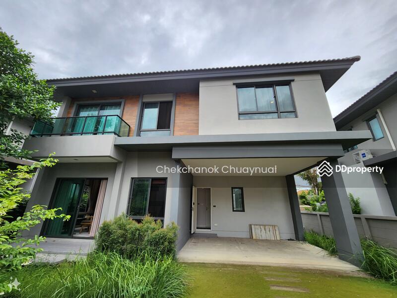 ขายบ้าน : ขายบ้านเดี่ยว เวนิวโฟลว์ รังสิต 54วา ใช้สอย174ตรม. 3ห้องนอน 3น้ำ เฟอร์ครบ 5.5ลบ.